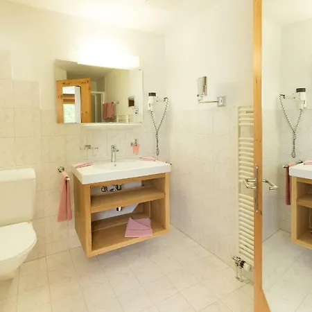 Boutique-hotel Vincenz فندق